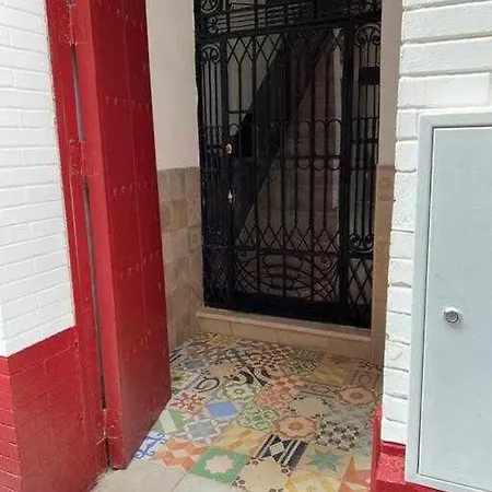 Casa Palacio Del Siglo Xviii En Centro * Seville