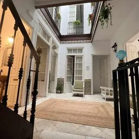 Casa Palacio Del Siglo Xviii En Centro Дом отдыха Севилья